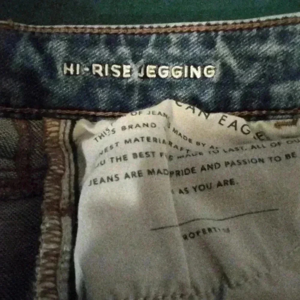 American Eagle Jeans - Picture 3 of 4